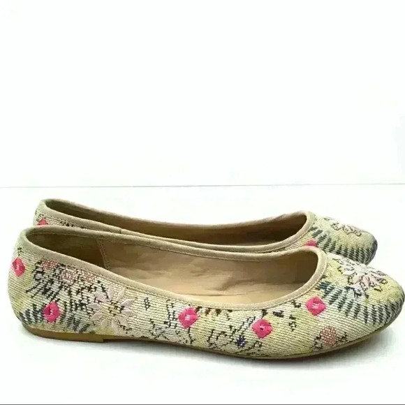 Mix no 6 flats 7 37.5 Dallilah floral embroidered - Picture 2 of 14